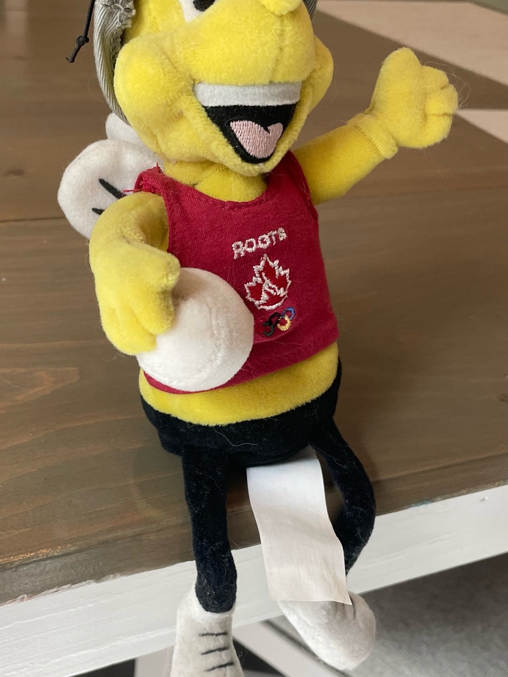 Vintage Roots Olympic Cheerios Bee